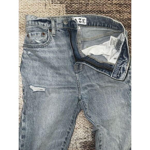 Daze Womens Go Getter High Rise Flare Jeans 24 Blue Light Wash Distressed - Picture 6 of 9